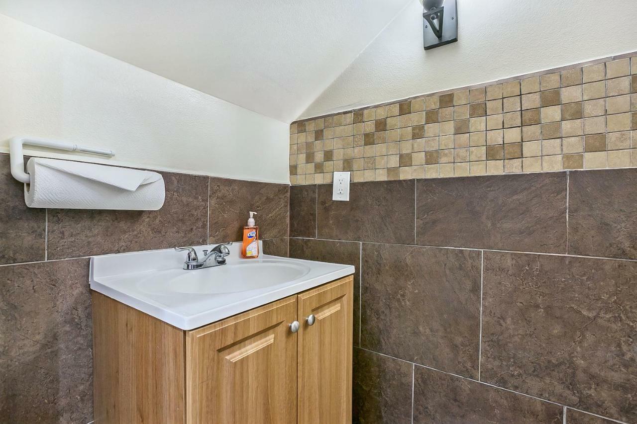 Elegant 4Br Condo In Downtown Ню Орлиънс Екстериор снимка